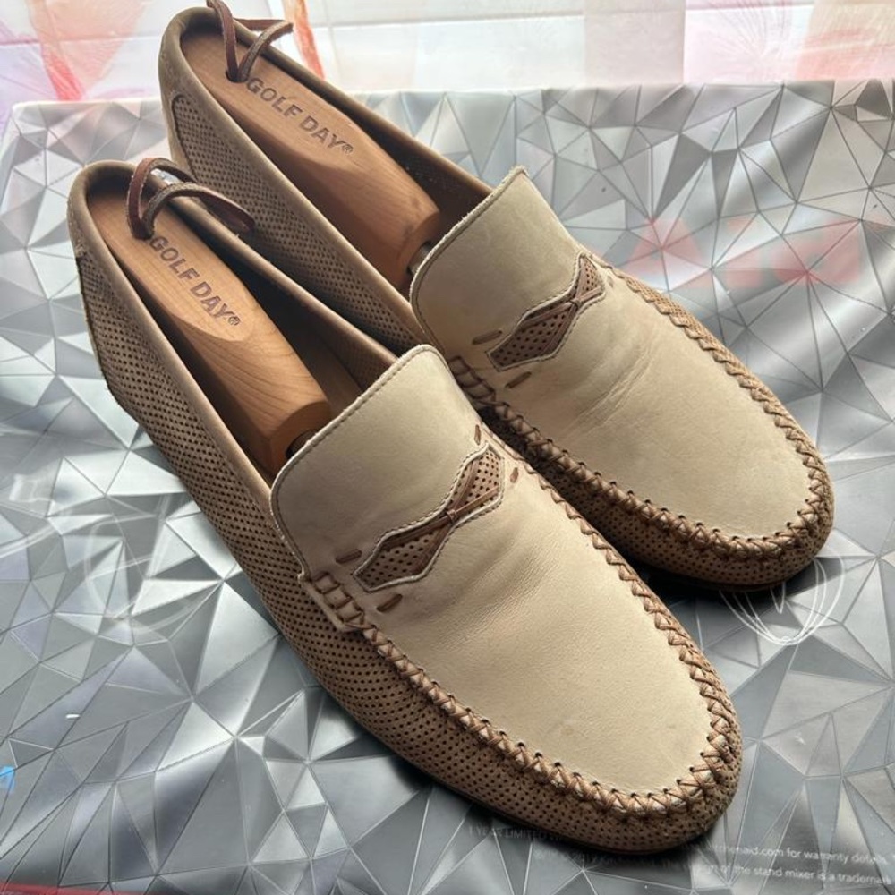 Men’s shoes